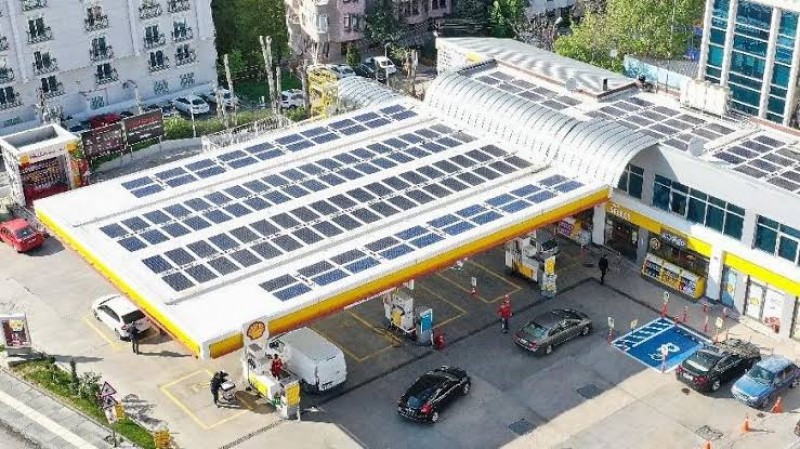 Akaryakıt İstasyonlarının Çatısına Güneş Enerjisi Kurulacak